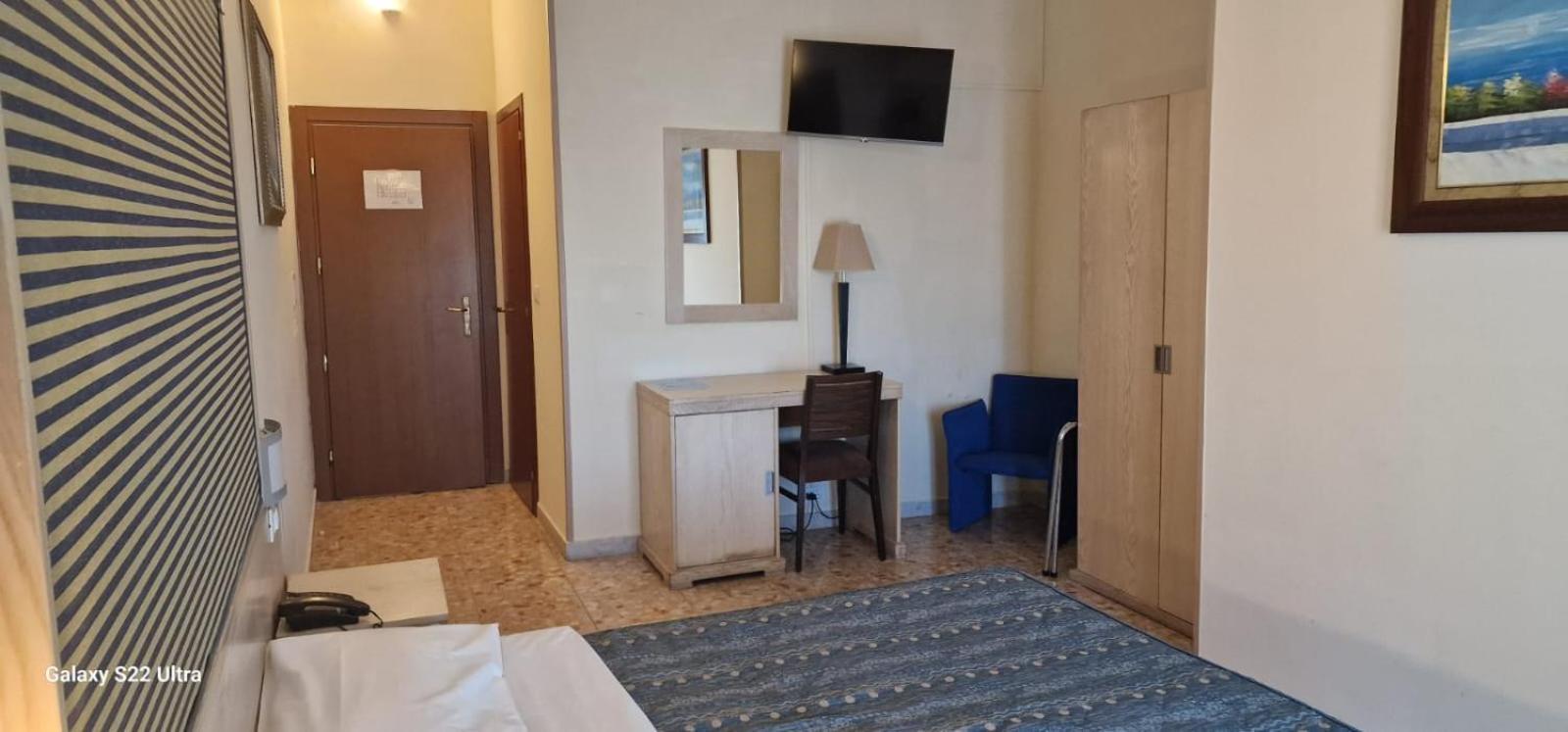 Hotel Chopin Fiumicino Exterior photo